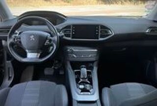 308 PureTech 130ch S&S EAT8 Allure 2021 occasion 26000 Valence