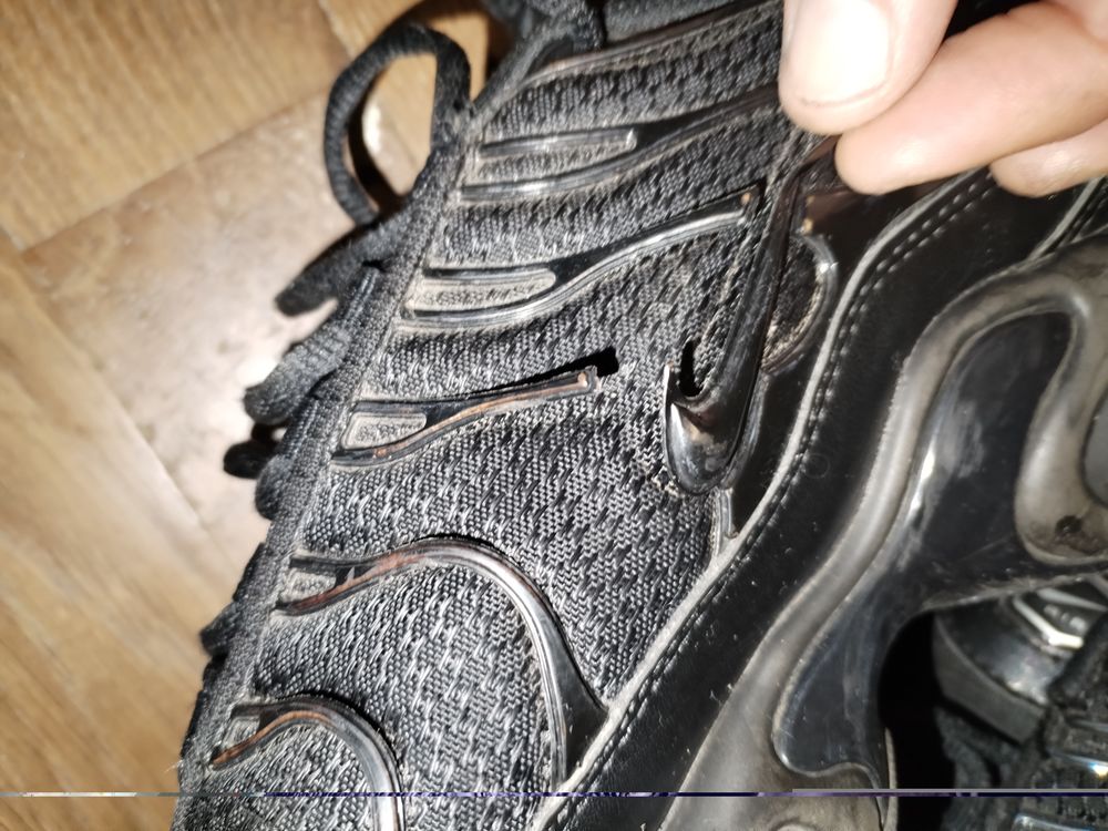 Nike TN (Taille 42) noire Chaussures