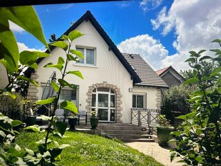  Maison à vendre 7 pièces 196 m²