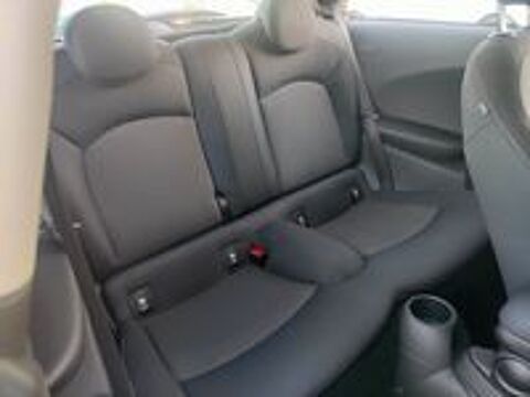 One Hatch 3 Portes 102 ch BVA6 2015 occasion 78390 Bois-d'Arcy