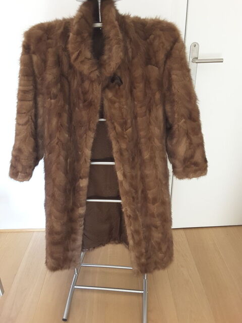Manteau en vison 1000 Verseilles-le-Bas (52)