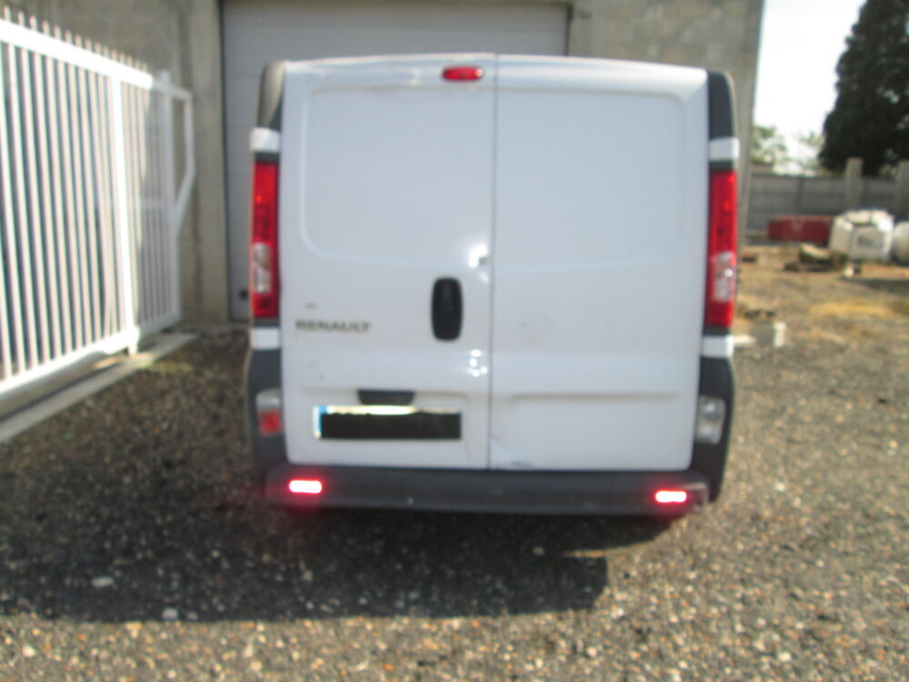 Trafic combi Trafic Combi L2 dCi 115 Life 2013 occasion 27750 La Couture-Boussey