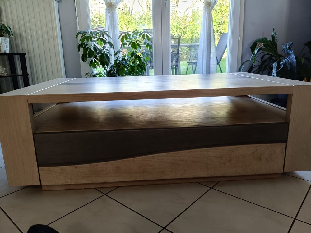 meuble TV en ch&ecirc;ne massif et table basse Meubles