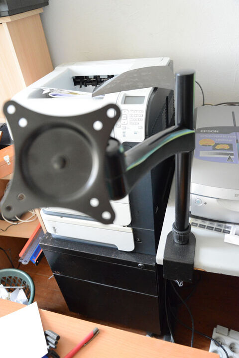 Trs solide Bras de support d'cran 40 Montauban (82)