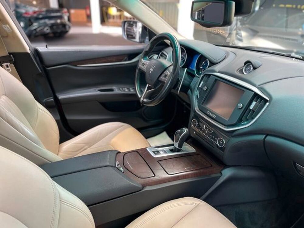 Ghibli 3.0 V6 330 A 2015 occasion 69007 Lyon