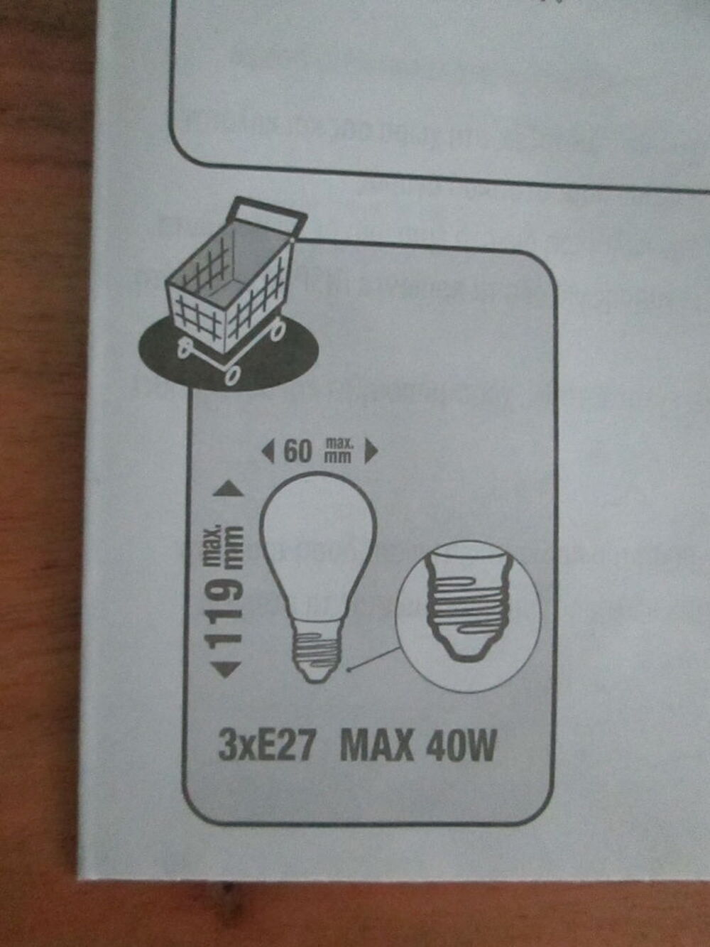 LAMPADAIRE SUR PIEDS 3 LUMIERES LED EN COULEUR Décoration