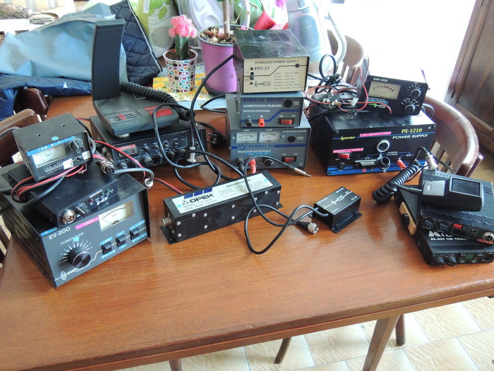 MAT&Eacute;RIEL CIBISTE Téléphones et tablettes