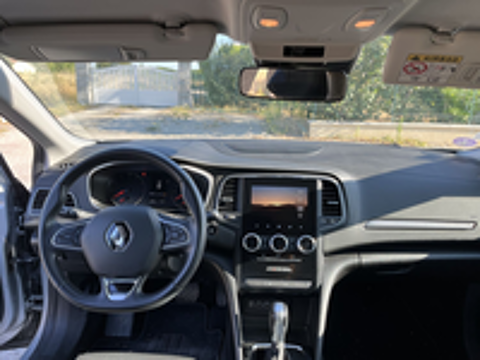Megane IV M&eacute;gane IV Berline TCe 140 EDC FAP - 21N Business 2022 occasion 26210 Lapeyrouse-Mornay