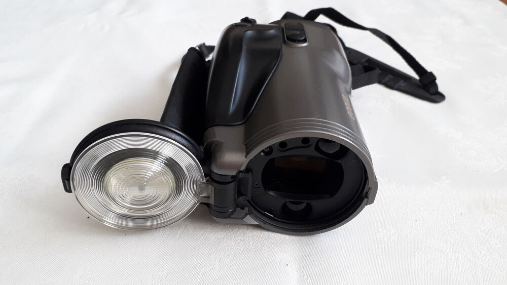 Appareil photo CANON EPOCA
Photos/Video/TV