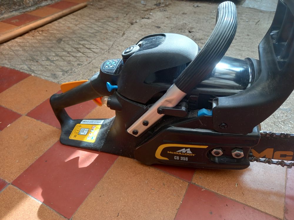 TRONCONNEUSE MCCULLOCH CS35S 35CC 35CM Bricolage