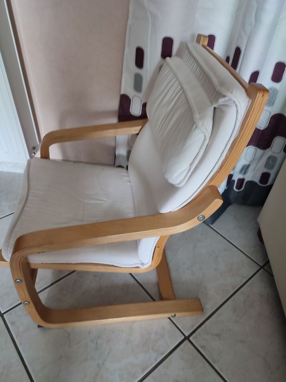 FAUTEUIL ENFANT/ BEBE BEIGE Meubles