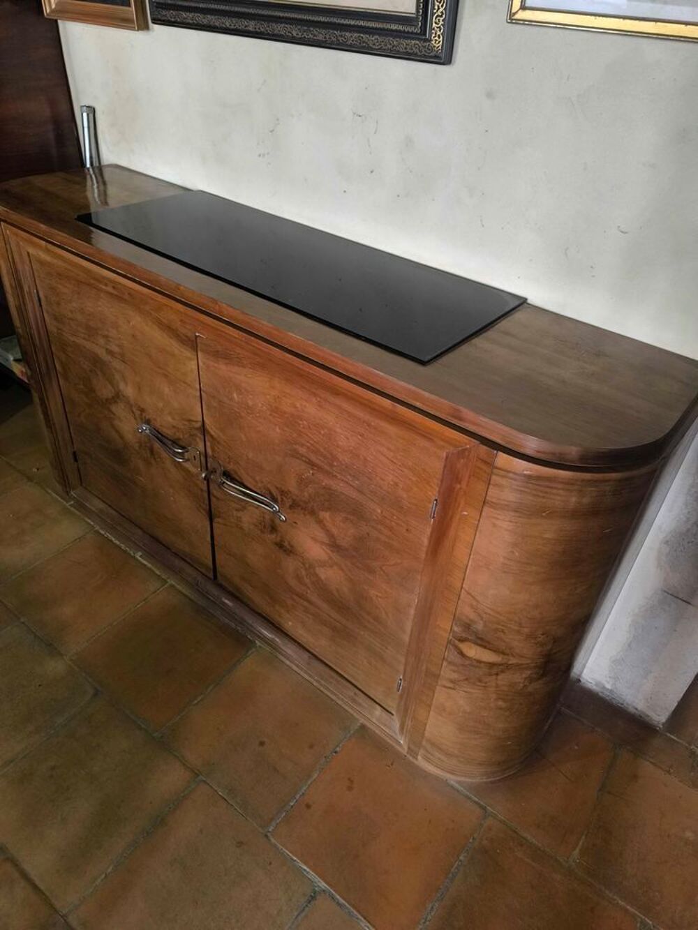 vide magasin d'antiquit&eacute;s brocante Meubles