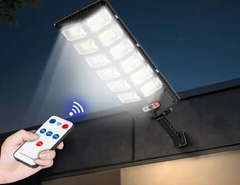 Lampadaire Solaire Ext�rieur � D�tecteur de Mouvement 0 Le Roc-Saint-Andr� (56)