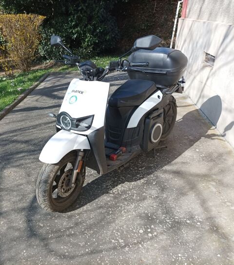 Scooter SILENCE 2022 occasion Unieux 42240