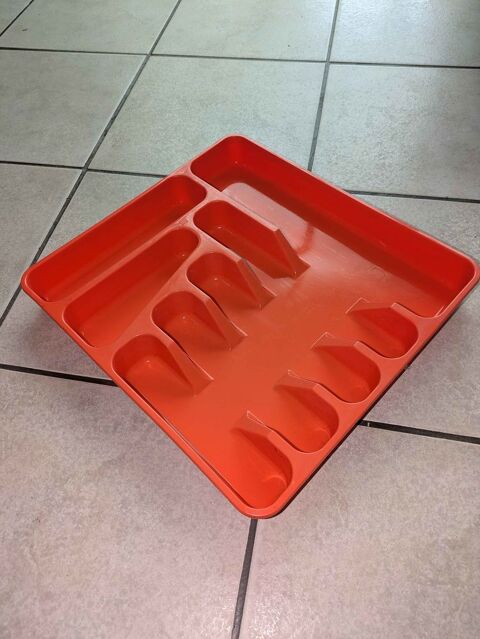 Range-Couverts Orange 5 Seclin (59)