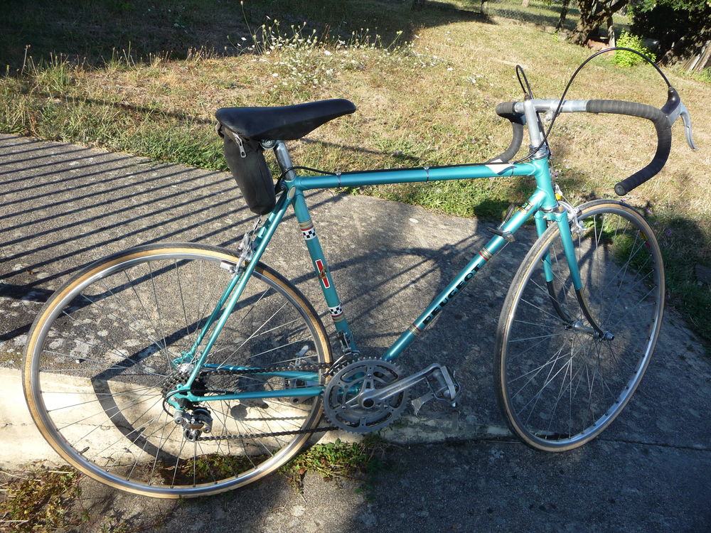 Lot de 3 v&eacute;los. V�los