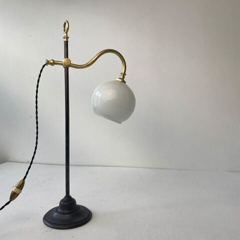 ANCIENNE LAMPE DE BUREAU MONTE ET BAISSE  VINTAGE
125 Montreuil (93)