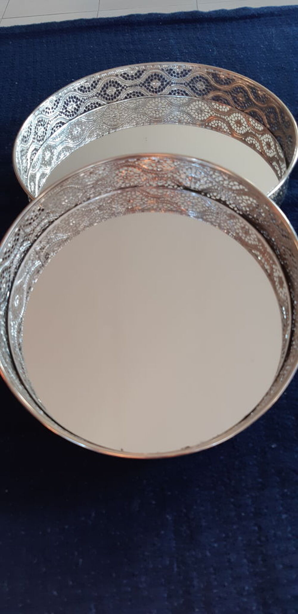 2 corbeilles m&eacute;tal avec fond miroir Décoration