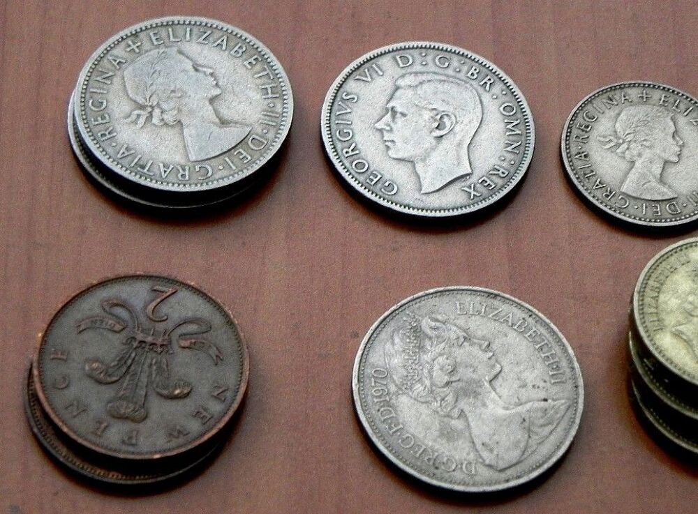 Lot de 12 pi&egrave;ces de monnaie de Grande Bretagne 1950/1983 