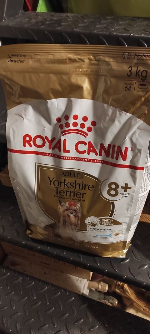 Sacs croquettes royal canin Yorkshire terrier 8+ 40 59184 Sainghin-en-weppes