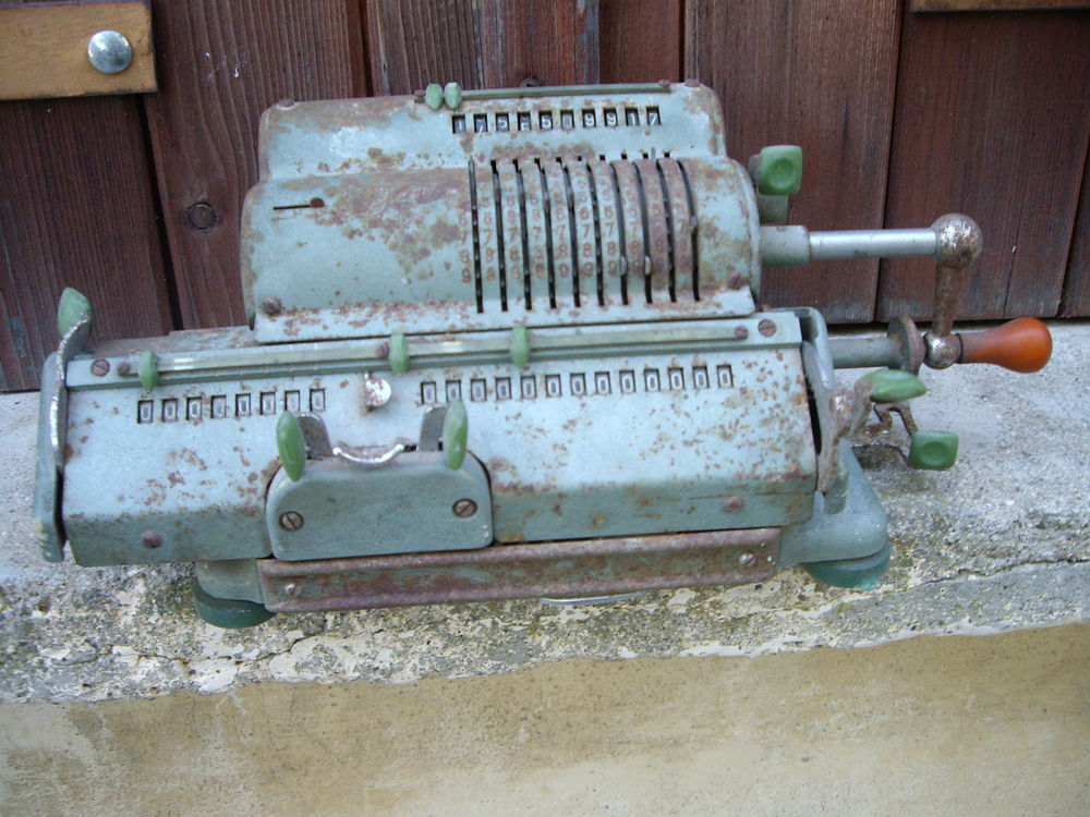 Calculatrice m&eacute;canique SHUBBERT RASTAFT 