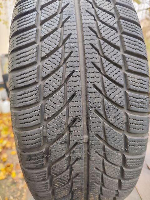 Pi&egrave;ces et &eacute;quipements Voiture Pi&egrave;ces et &eacute;quipements Voiture  occasion Beaumont-sur-Oise 95260