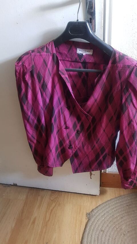 chemisier 10 La Ville-aux-Dames (37)