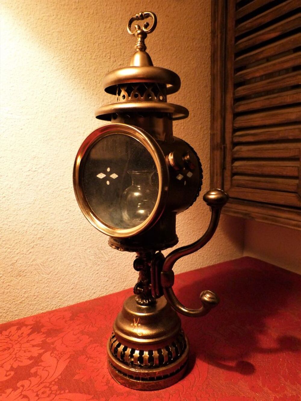 Objet de Curiosit&eacute; "STRANGE LANTERN" Steampunk Décoration