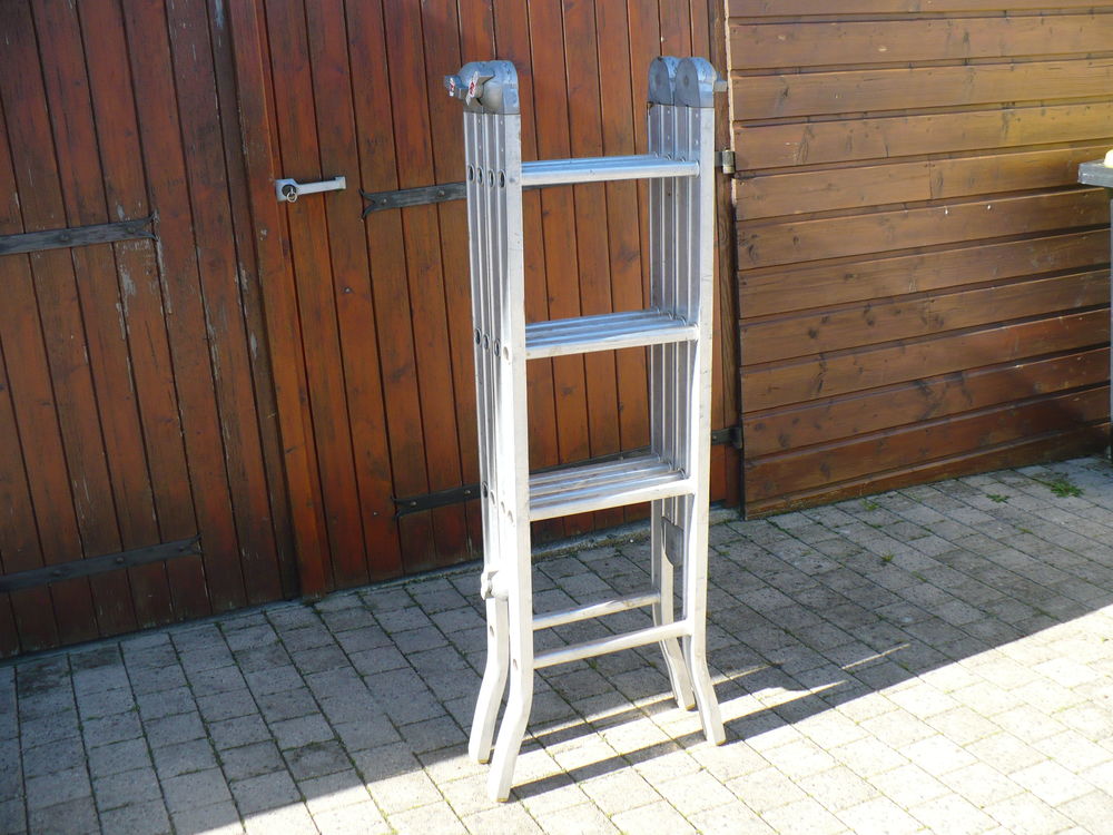 Echelle pliante aluminium Bricolage