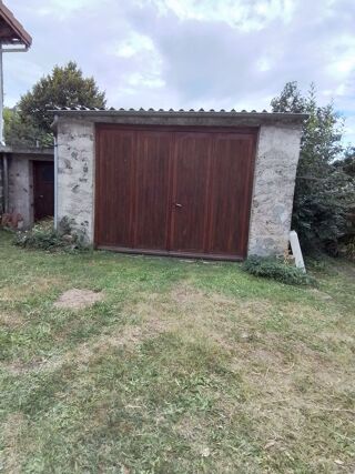  Maison  vendre 9 pices 140 m Grazac