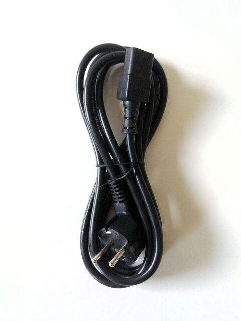 Grand c�ble  d'alimentation noir neuf Puteaux (92)