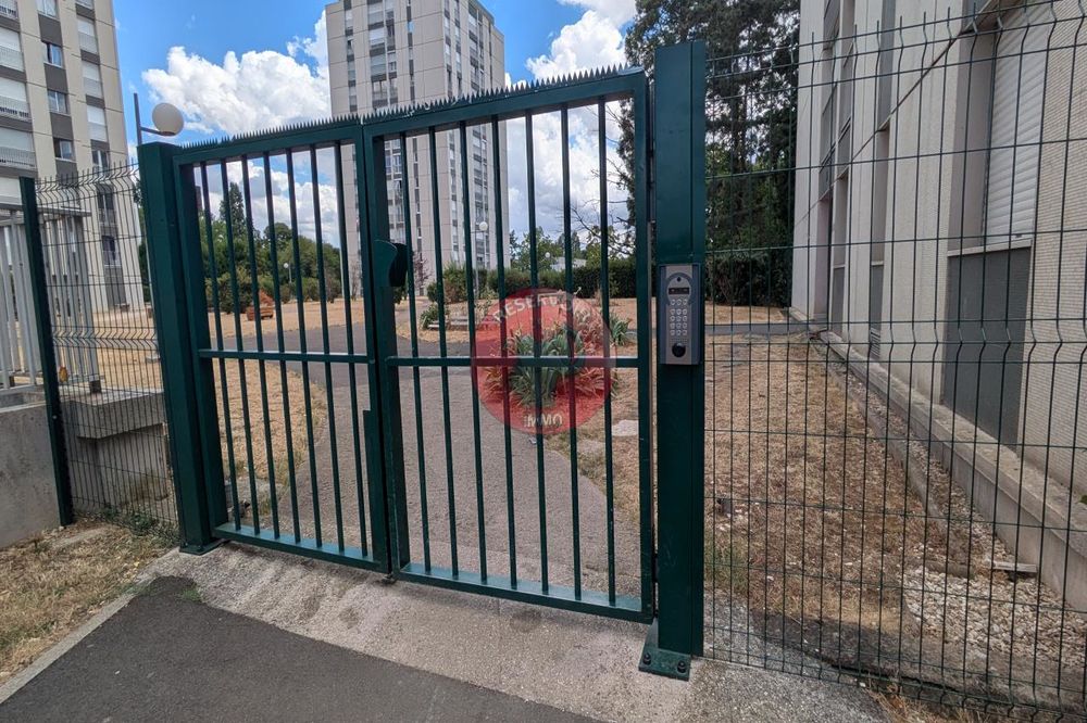 Appartement 2 pièces 48 m² · à Dijon · 48 m² · 45 000 €