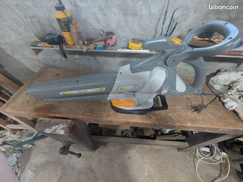 Souffleur / aspirateur de feuilles 1400 W 45 Saint-Denis-lès-Bourg (01)