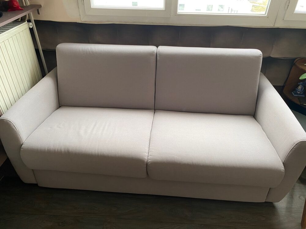 Canap&eacute; lit moderne deux places beige clair Meubles