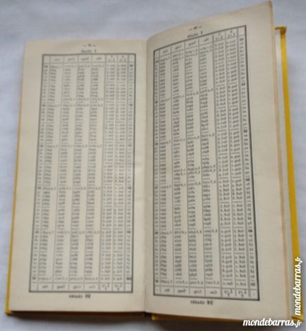 Nouvelles tables de logarithmes Livres et BD