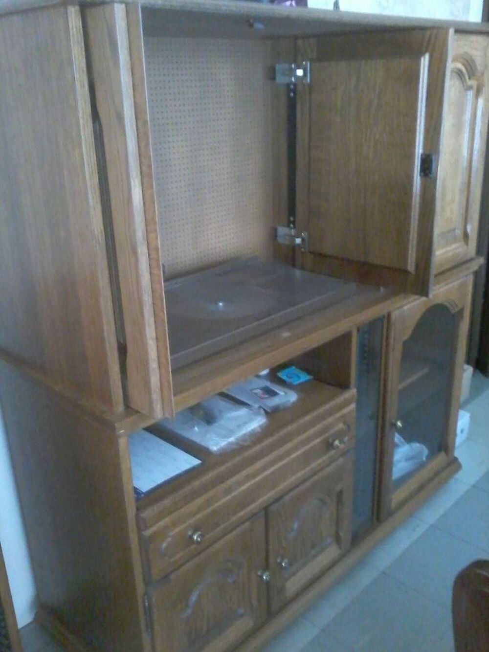 Meuble de salon bois chene massif Meubles