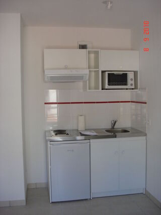  Appartement à louer 1 pièce 23 m² Nice