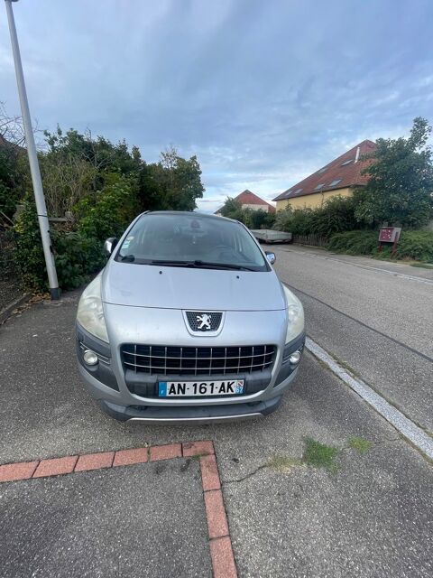 Peugeot 3008 1.6 HDi 110ch FAP Business Pack