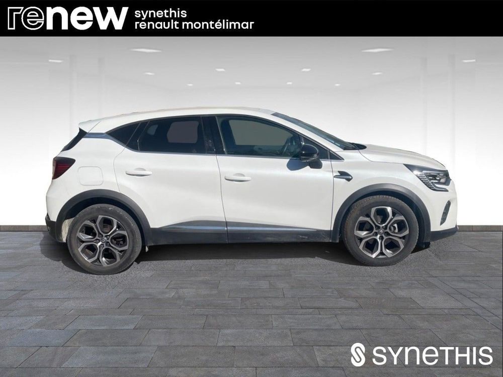 Captur E-Tech Plug-in 160 - 21 Intens 2021 occasion 26200 Mont&eacute;limar