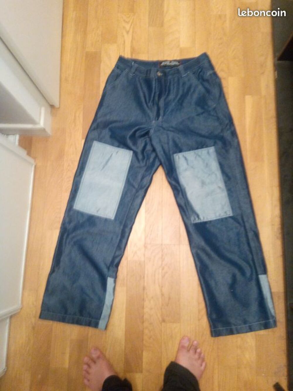 Jean Guess homme neuf taille 44 Vtements