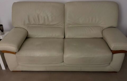 canap� en cuir 150 Crespin (59)
