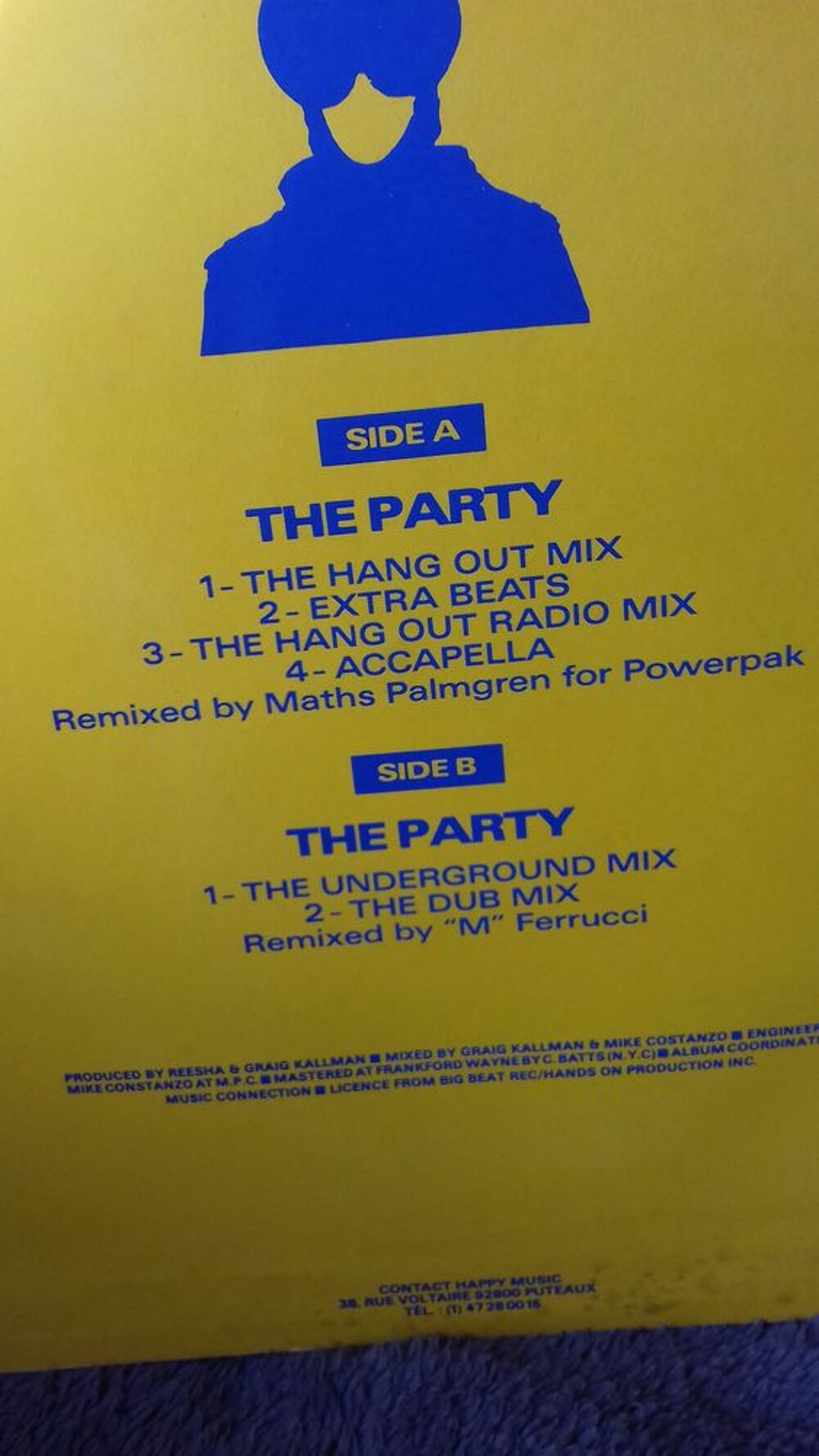 un vynile de house music CD et vinyles