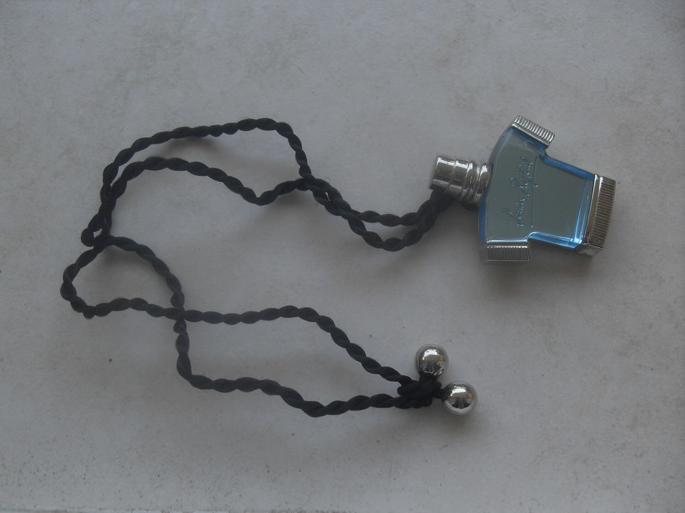 pendentif Sonia Rikiel Bijoux et montres