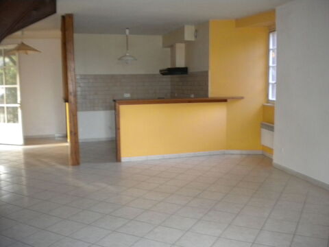   DANS LE BOURG DE LHERM 46150 Maison - 4 pi�ce(s) - 99 m�