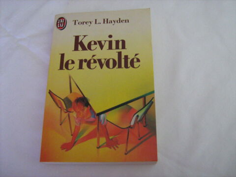 Livre Kévin le révolté 2 Cannes (06)