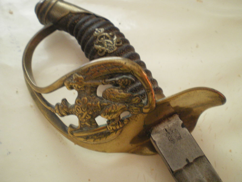 Sabre allemand mod&egrave;le 1889. 