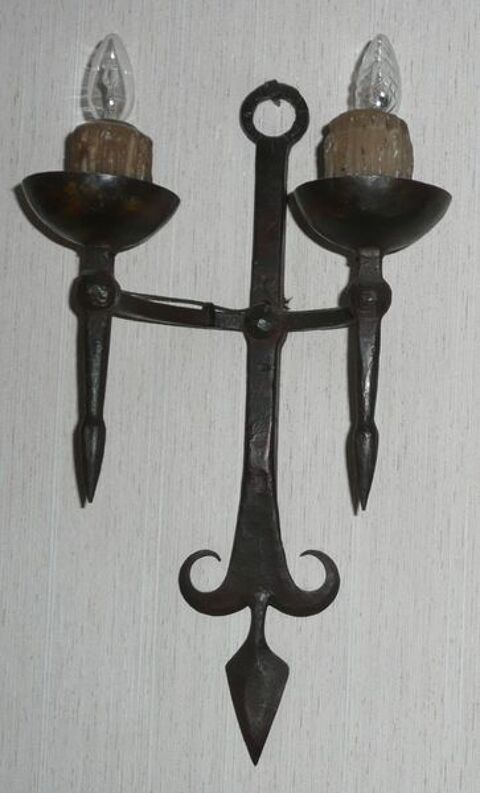 ENSEMBLE APPLIQUES MURALES style rustique 100 Meaux (77)