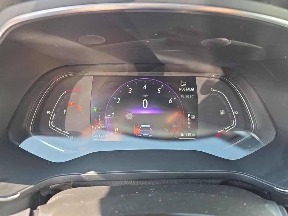 Captur TCe 140 EDC - 21 Business 2022 occasion 38140 Rives