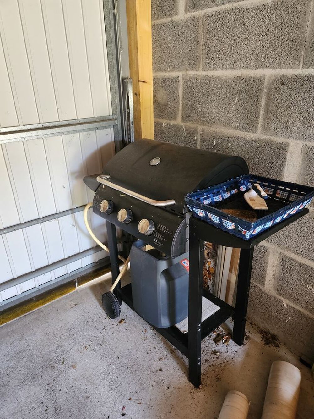 Barbecue gaz avec boutei?le Jardin