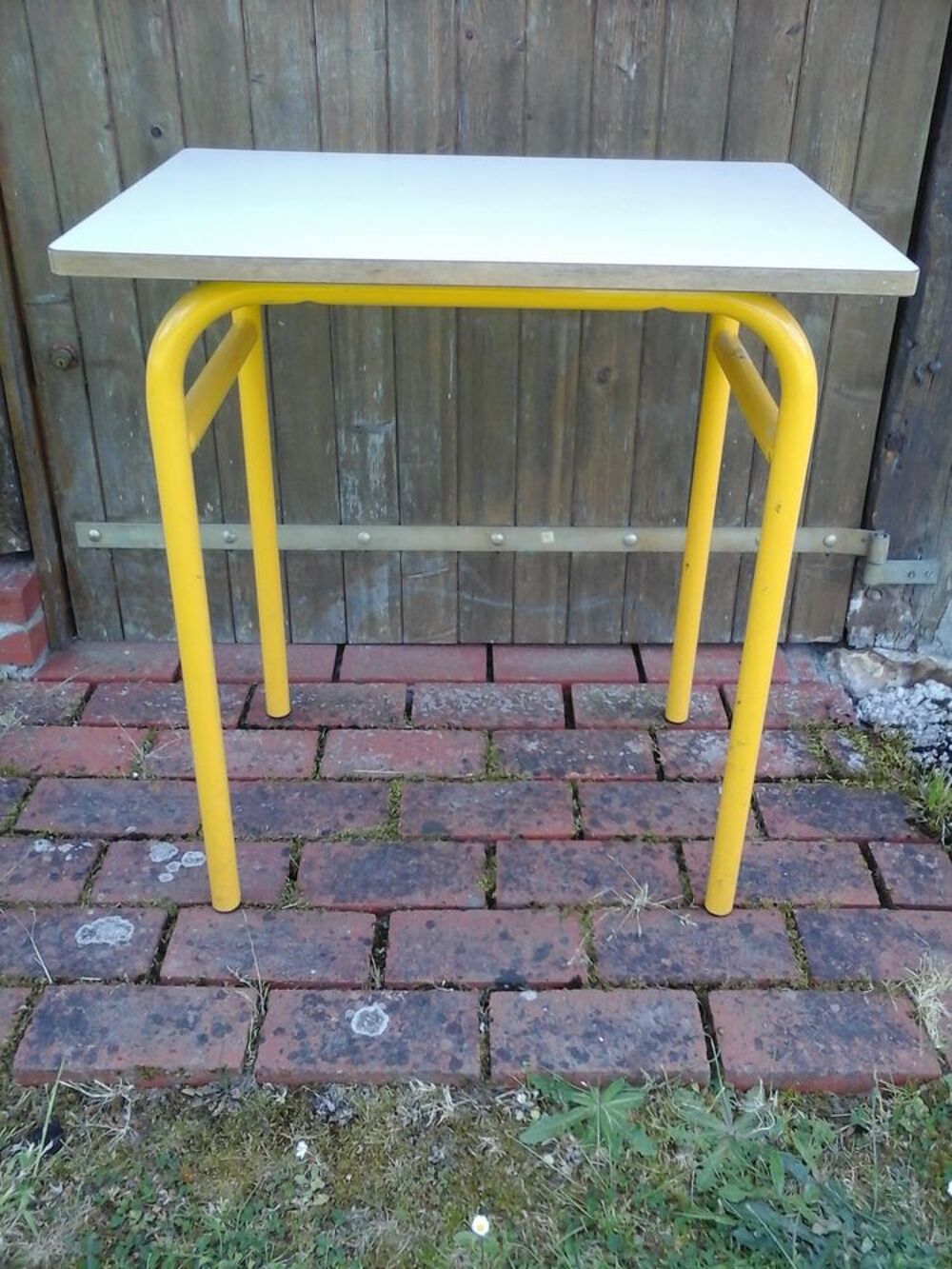 Table d'&eacute;colier + chaise Meubles